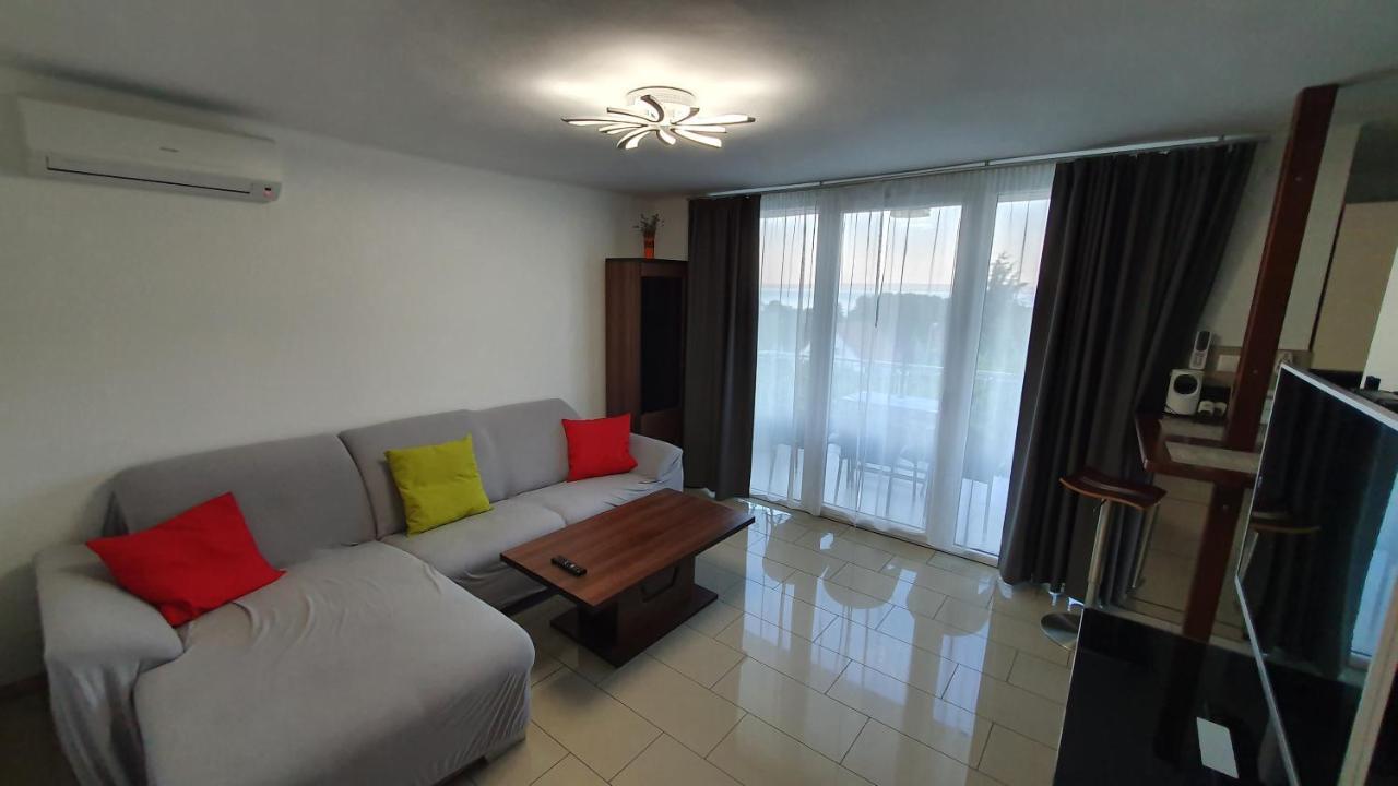 Mandula Apartmanok Badacsonytomaj Exterior foto